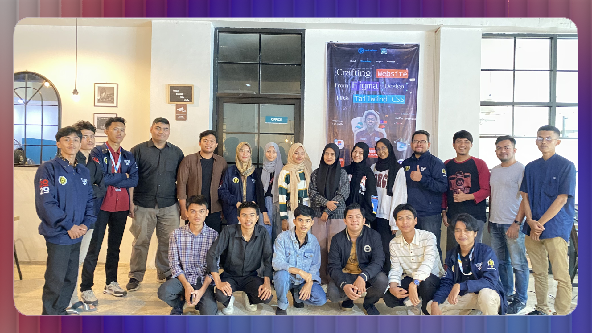 Peserta menyimak penjelasan konsep utility-first dan alur kerja Tailwind CSS